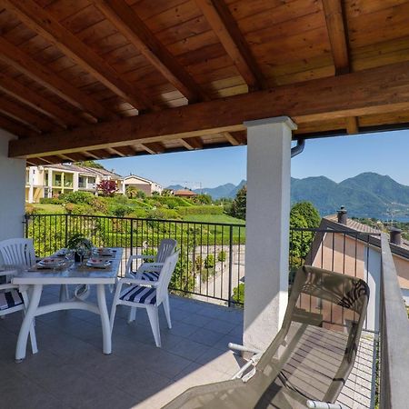 Panoramic'S Loft Apartment Verbania Luaran gambar