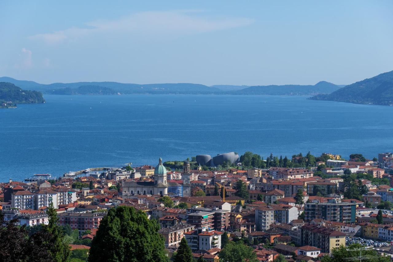 Panoramic'S Loft Apartment Verbania Luaran gambar